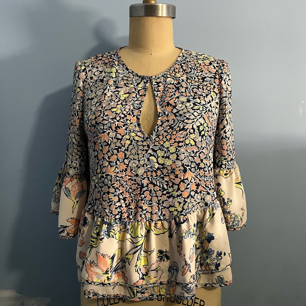 Bcbgmaxazria Immane Tiered Hem Crop Top